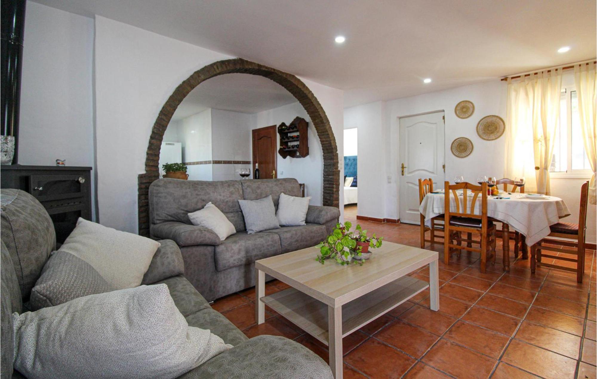 4 Bedroom Gorgeous Home In Sedella Exterior foto