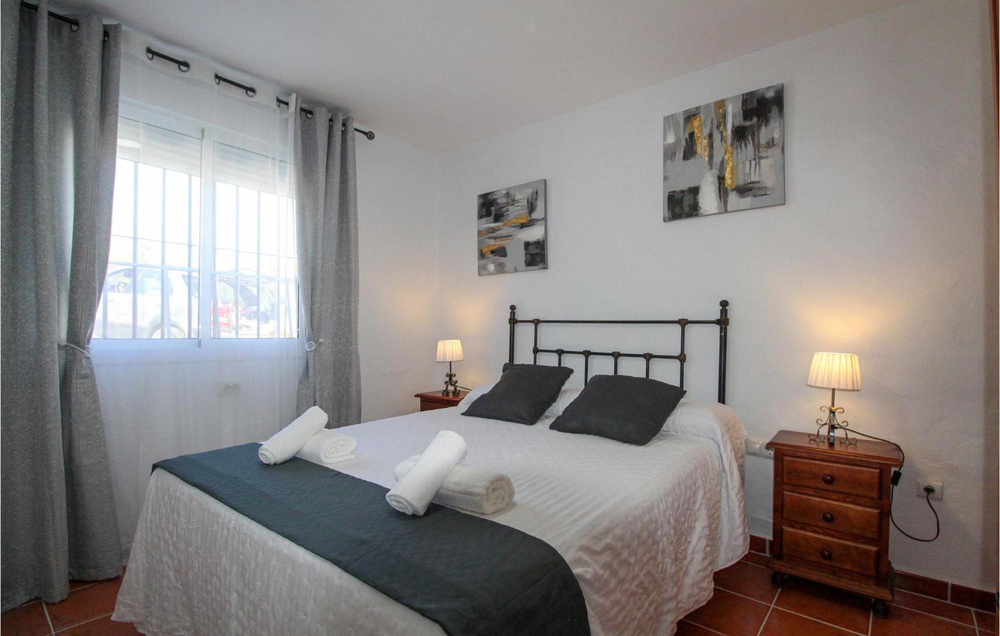4 Bedroom Gorgeous Home In Sedella Exterior foto